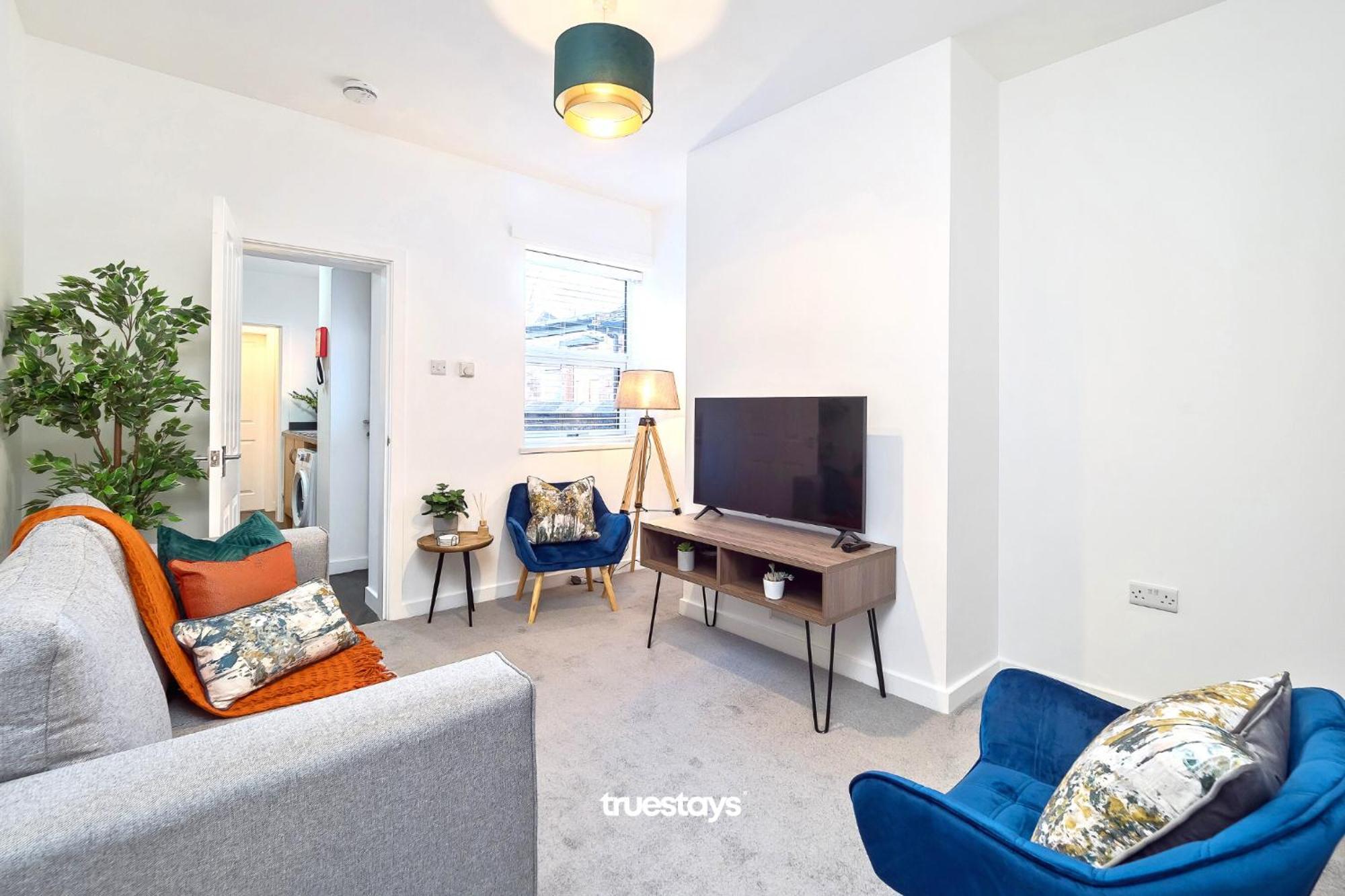 Nursery House By Truestays - 3 Bedroom House In Stoke-On-Trent 外观 照片