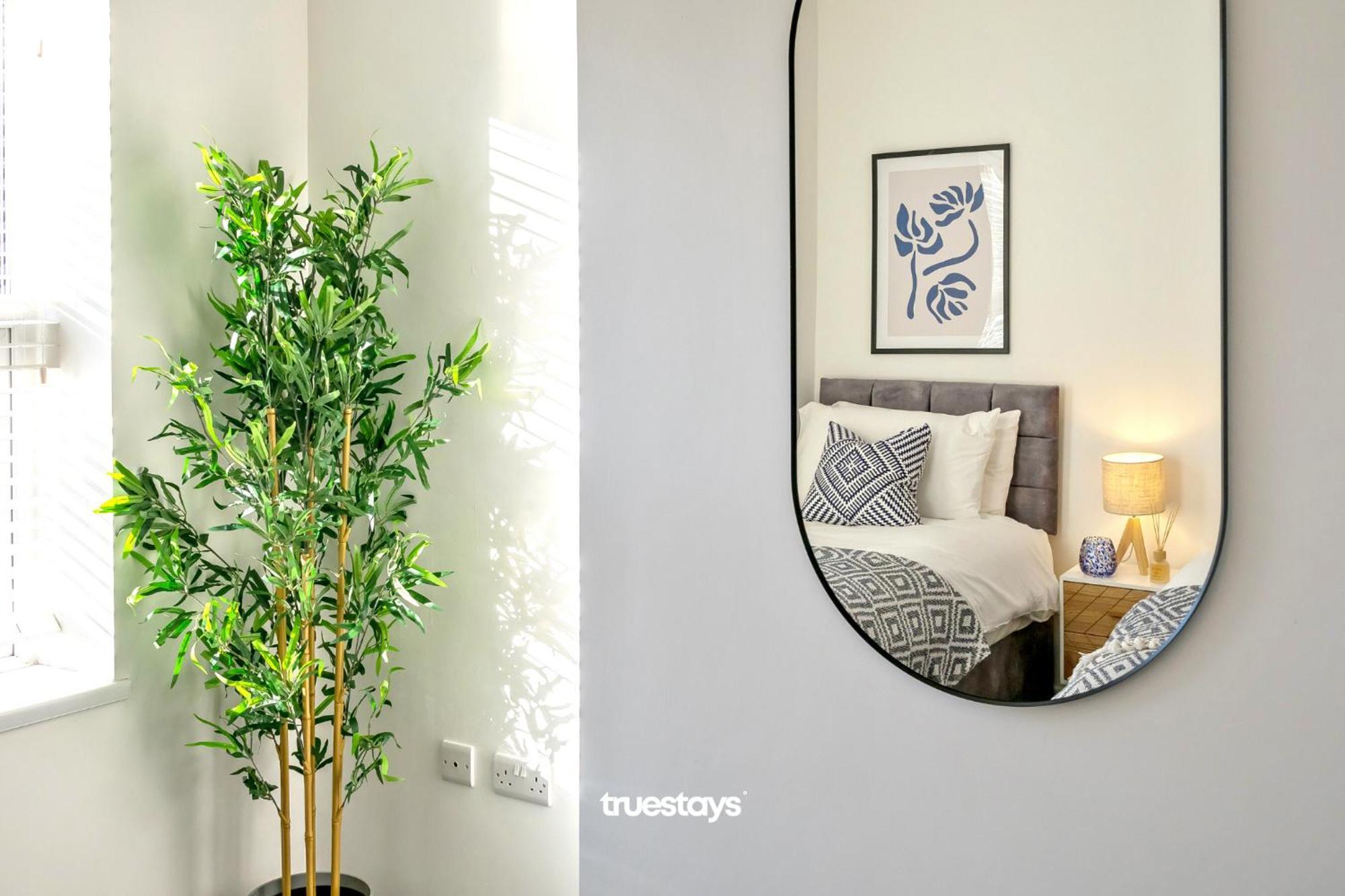 Nursery House By Truestays - 3 Bedroom House In Stoke-On-Trent 外观 照片